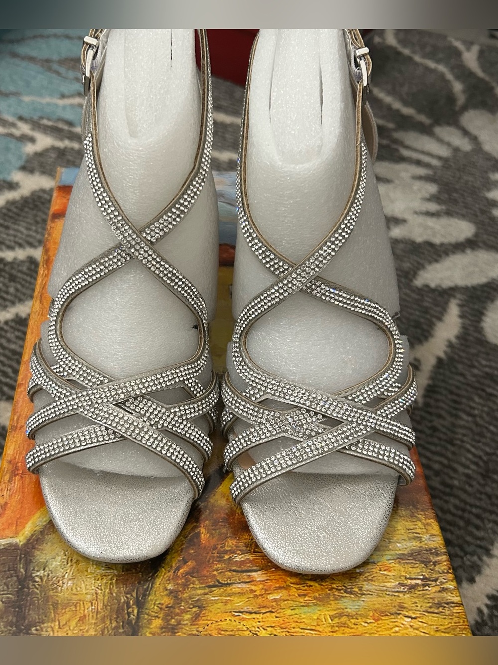 Women's Bella Vita Silver Rhinestone Strappy Dress Sandals Size 7.5